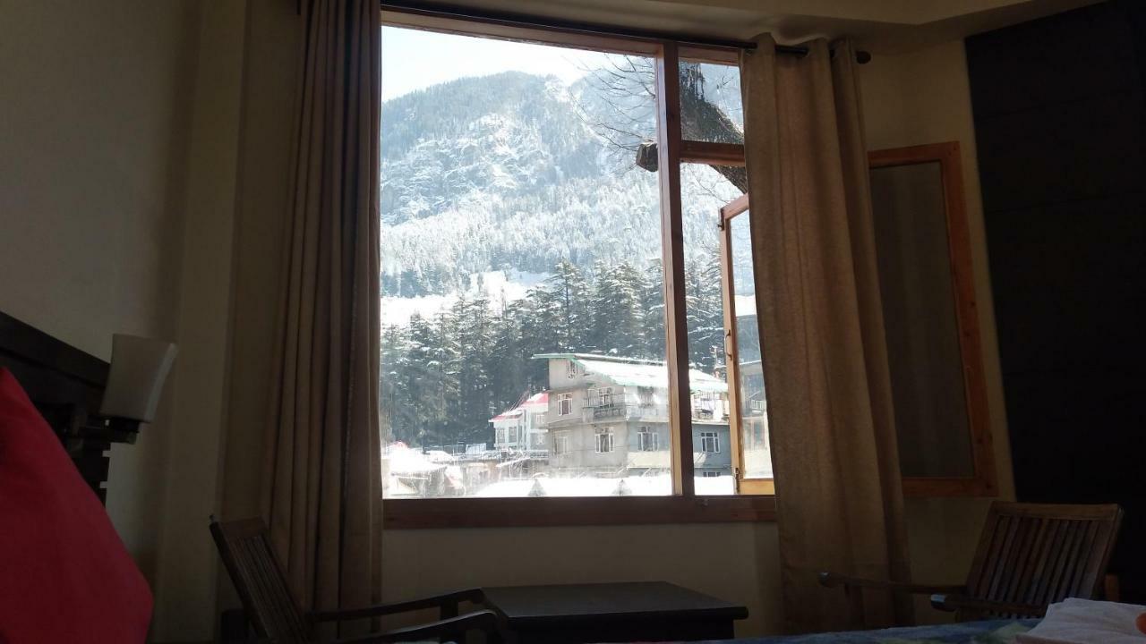 Lonchenpa B&B Manāli Dış mekan fotoğraf