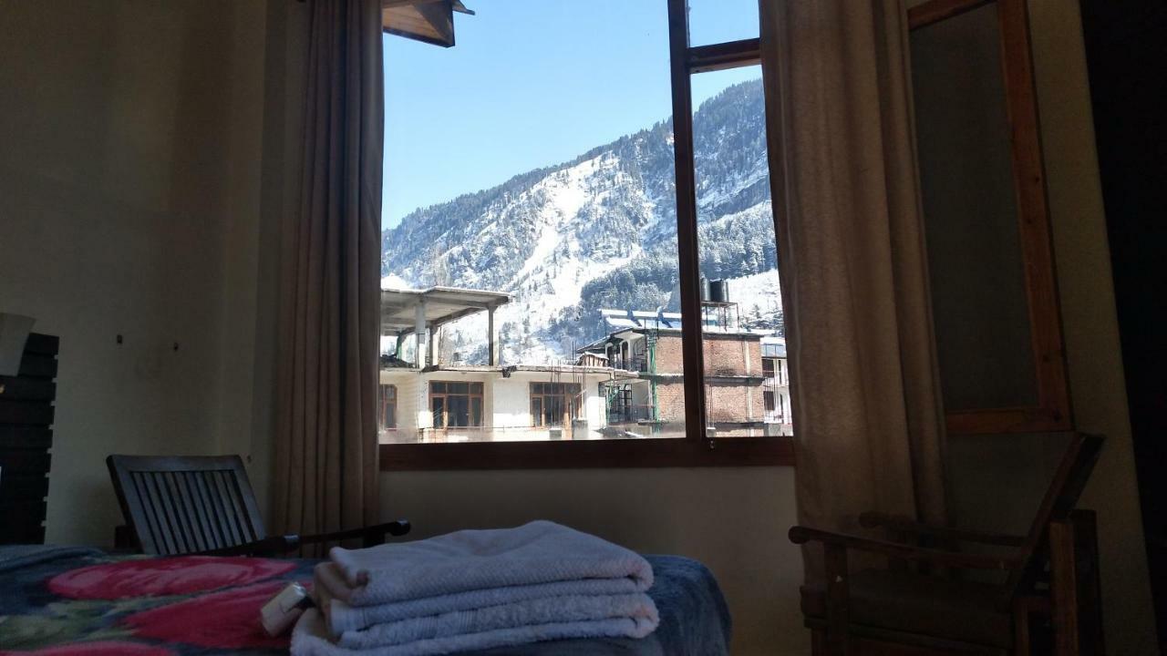Lonchenpa B&B Manāli Dış mekan fotoğraf